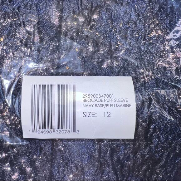 Club Monaco NWT Navy Blue Metallic Brocade Puff Sleeve Top Short Sleeve Size 12 - Picture 7 of 9